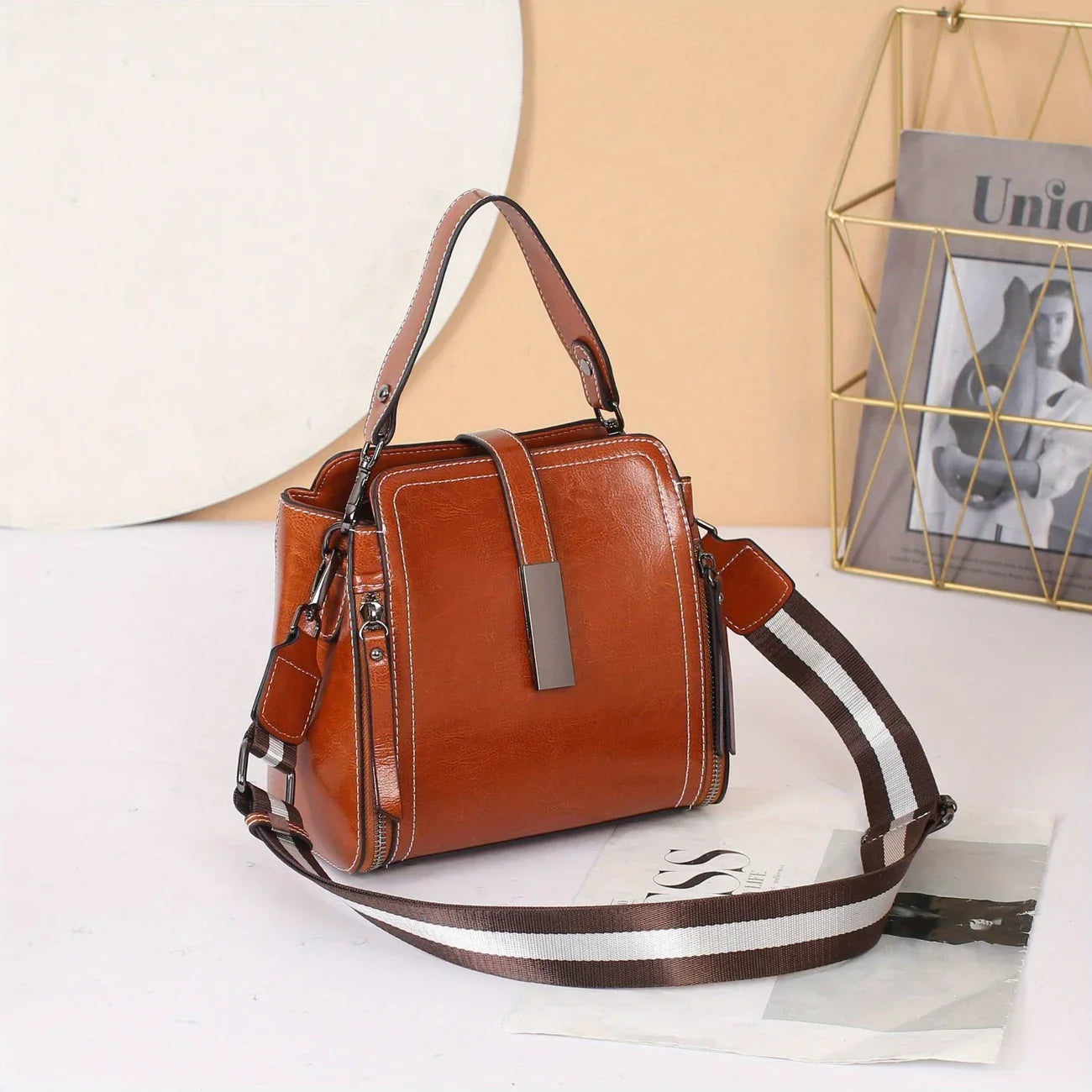 Sac fourre-tout à bandoulière en cuir véritable pour femme