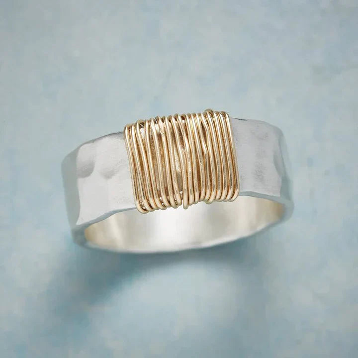 Bague en argent à fils dorés vintage 