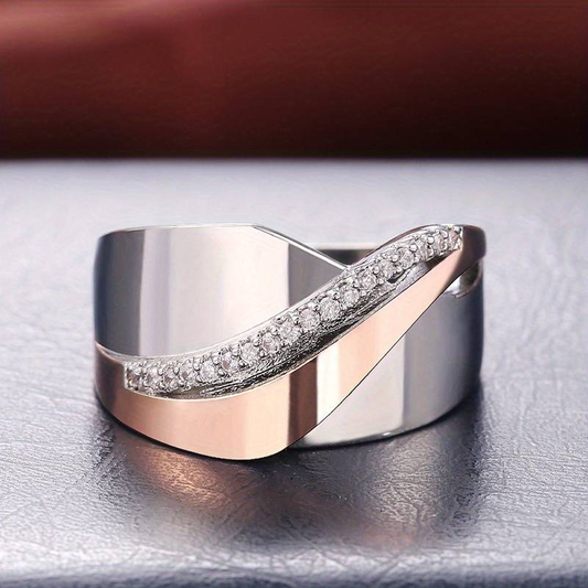Bague vintage en or rose et argent avec zircone 